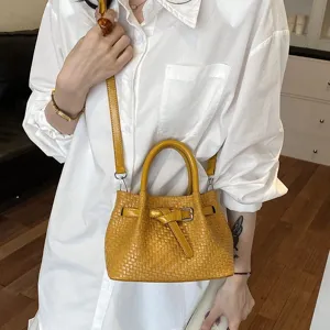Elegante gelbe Damen Handtasche geflochtenes Leder Umhängetasche modische Beuteltasche.