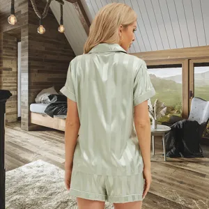 Dames zijde gestreepte pyjama set korte mouw top en comfortabele shorts nachtkleding