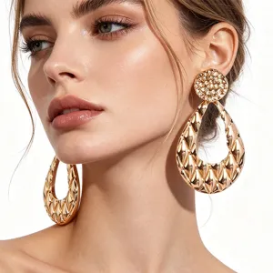 Boucles d'Oreilles Goutte en Métal Style Occidental pour Femmes Boucles d'Oreilles Géométriques Texturées Or Bijoux Élégants