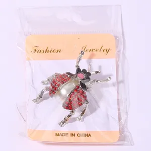 Cute crystal beetle brooch with pearl body, retro insect lapel pin for women fashion style