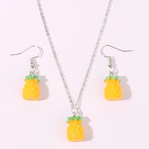 Charming pineapple jewelry set featuring a cute fruit necklace and matching earrings for women.