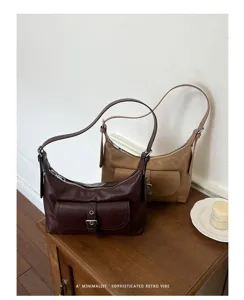 Gedetailleerd overzicht van vintage PU leer schoudertas voor dames met voorzak en gesp.