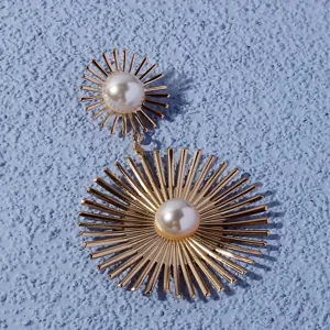 European and American fashion sunburst pearl drop earrings, long geometric style jewelry.