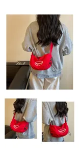 Rote Canvas Umhängetasche für Damen, große Kapazität Schultertasche, Freizeitreisen.