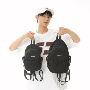 Lässiger schwarzer Rucksack leichter Freizeittagesrucksack für Schule Arbeit und Alltag