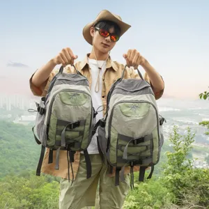 Mochila de viaje casual para exterior, gran capacidad estilo coreano retro en gris y verde.