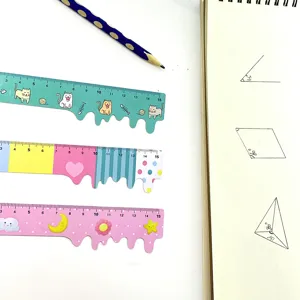 Niedliches Cartoon Kunststoff weiches Lineal Set, flexible Geometrie Messware für Schüler Zeichnen.