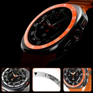 Vue de detail de la bague de protection en metal avec echelle orange pour montre connectee.