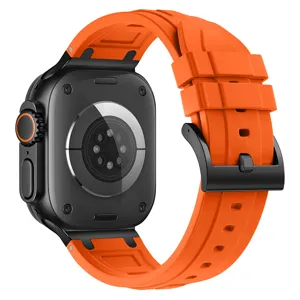 Cinturino in silicone per Apple Watch Ultra, cinturino arancione elastico con fibbia in metallo.