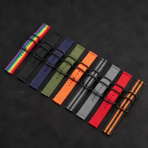 Cinturino per orologio in tela di nylon resistente, 9 colori vivaci, aggancio rapido.