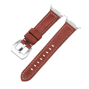 Braunes Crazy Horse Leder Uhrenarmband mit Silberschließe, kompatibel mit Smartwatch Modellen.
