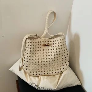 Borsa a spalla intrecciata minimalista sotto il braccio elegante borsa casual donna