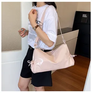 Sac épaule brillant rose pour femmes, sac bandoulière décontracté élégant avec cordon.