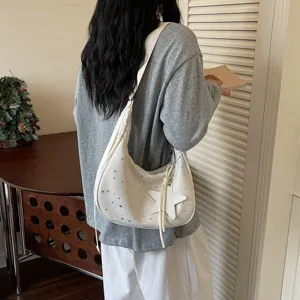 Chic borsa a tracolla hobo con stampa stella bianca e grazioso ciondolo a stella casual