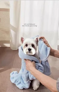 Absorbent pet quick-drying towel thick dog bath towel for bathing and grooming supplies