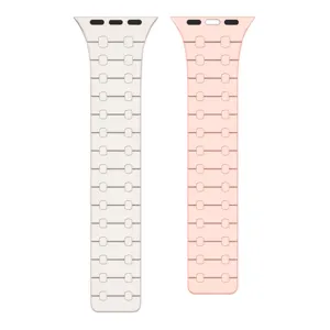 Bracelet de montre en silicone style maillons de rechange compatible plusieurs series et coloris.