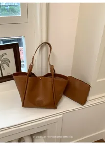 Élégant sac cabas en cuir marron sac seau minimaliste rétro sac à main avec pochette