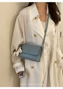 Borsa a tracolla retrò minimalista da donna in pelle PU piccola borsa quadrata con ciondolo