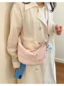 Bolso hobo rosa estilo dulce francés con colgante de estrella, elegante bolso cruzado para mujer.