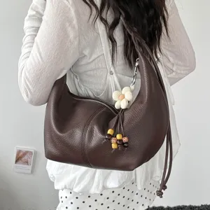 Braune Leder Hobo Umhängetasche für Damen stilvolle Halbmond Beutel Handtasche Tasche.