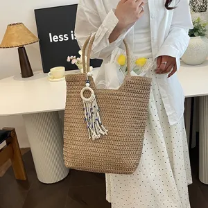 Schicke gewebte Stroh-Shopper-Tasche für Damen, geräumige Freizeittasche für Frühling und Sommer.