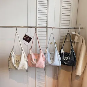 Borsa Tote di Grande Capacità da Donna con Stampa a Stelle in Pelle PU Borsa a Tracolla con Catena di Perle Fiocco e Grazioso Ciondolo