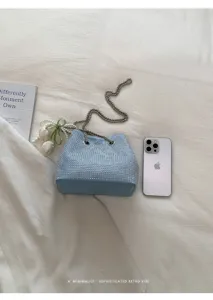 Bolso cubo chic de pedreria con correa de cadena metalica, tendencia primavera verano bolso mujer.