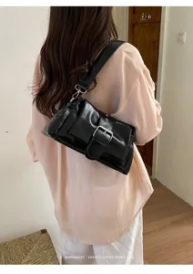 Minimalistische Retro Achsel-Umhängetasche für Damen, schicke schwarze PU-Ledertasche.