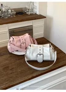 Modische Damen Retro PU Leder Achseltasche Schultertasche chic Umhaengetasche neu