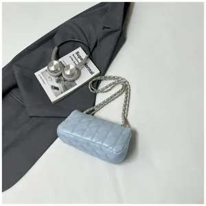 Borsa a tracolla trapuntata azzurra, elegante borsa a mano casual per lavoro quotidiano.