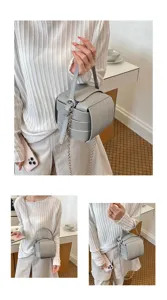 Chic graue Box-Handtasche für Damen, trendige Nische Design Umhängetasche mit Kette.