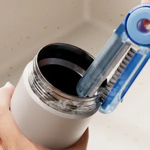 Cepillo de limpieza giratorio 4 en 1 para bocas de tazas y ranuras de biberones.