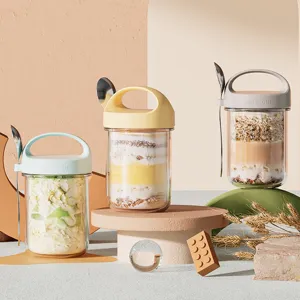 Glas Haferflocken Becher Frühstücksglas mit Löffel und Deckel für Müsli Joghurt und Milch.