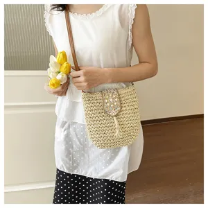 Bolso bandolera chic de paja tejida para mujer, accesorio perfecto para vacaciones de playa.
