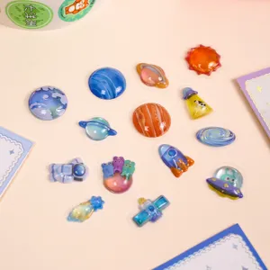 Süße 3D Weltraum Aufkleber Set, Cartoon Planeten und Astronauten dekorative Sticker für Kinder.