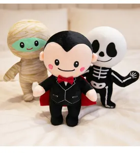 Halloween pluche speelset met mummie vampier en skelet poppen voor leuke feestdecoratie.