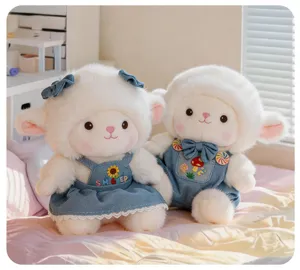 Mignon couple mouton peluche poupée en peluche avec jupe en jean cadeau d'anniversaire fille