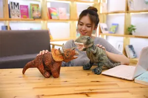 Simulation Dinosaure Peluche T-Rex Triceratops Grande Poupée Enfant Cadeau D'anniversaire