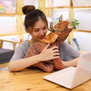 Peluche tricératops réaliste dinosaure en peluche doux grande poupée cadeau d'anniversaire enfant