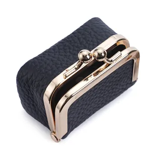 Mini porte-monnaie en cuir véritable pour femme avec fermoir métallique doré, petite pochette.