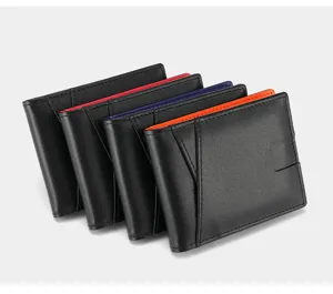 Elegante cartera para hombre de cuero genuino con forro interior colorido para uso diario.