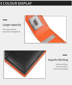 Detalle de cartera de piel con gran capacidad, interior bicolor y costuras refinadas.