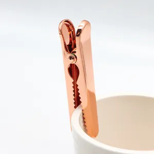 Rose gold stainless steel sealing clip for snack coffee bags, metal kitchen clip main image.