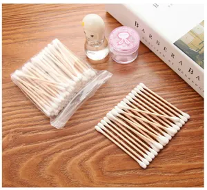 Double-headed wooden cotton swabs detailed view, perfect for daily home hygiene and makeup care.
