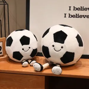 Peluche ballon de football jouet mignon oreiller de soccer en peluche avec visage souriant