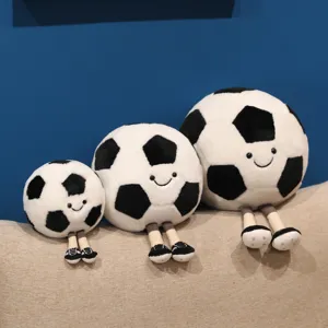 Joli jouet de ballon de football en peluche avec jambes, oreiller poupée foot pour enfants.