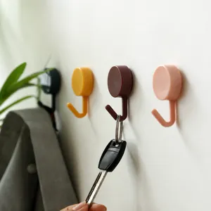 Style nordique couleur contrastee creative crochets adhesifs muraux pour la maison.