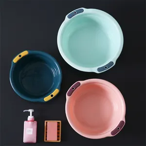 Thickened plastic household washbasin with hanging hole, colorful portable basin for student dorm.
