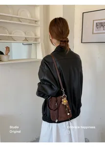 Braune Wildleder Kordelzug Eimer Tasche vintage weiches Leder Umhängetasche stylisches Accessoire