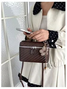 Retro woven vanity bag women's shoulder crossbody bag stylish commuter small square bag
